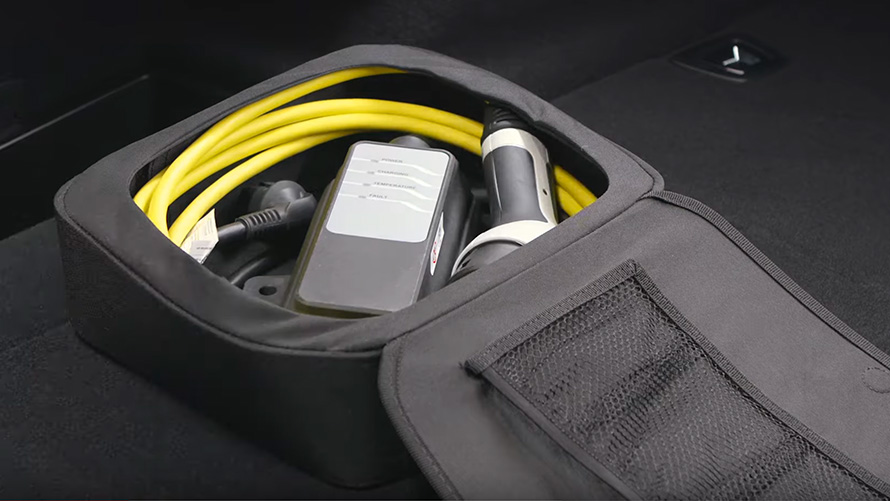 Híbrido plug-in, BMW X3 xDrive30e, carregamento, G01, 2021 Híbrido plug-in, BMW X3 xDrive30e, carregamento, G01, 2021